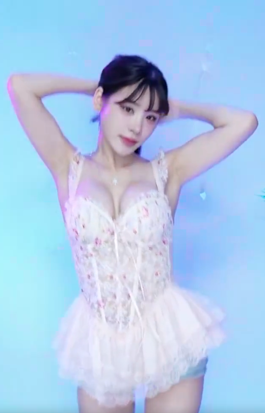 야릇한 리액션